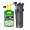 Acondicionador de agua Tetra ReptoSafe junto a filtro para acuarios, ideal para mantener el agua limpia en hábitats de peces y tortugas.