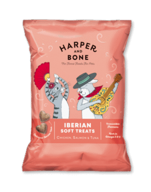 Imagen del paquete Harper and Bone Iberian Soft Treats Pollo Salmón y Atún
