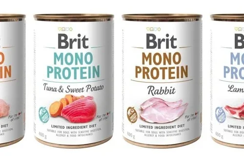 varias latas de la gama Brit Mono Protein incluyendo Brit Mono Protein Cordero y Arroz