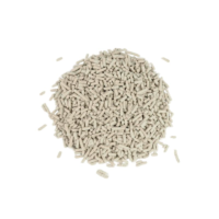 Detalle de pellets de tofu de la arena Cat&Rina BeNatural con Carbon Activo