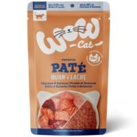 Sobre de comida húmeda WOW Cat Adulto sabor pollo y salmón de 125g para gatos